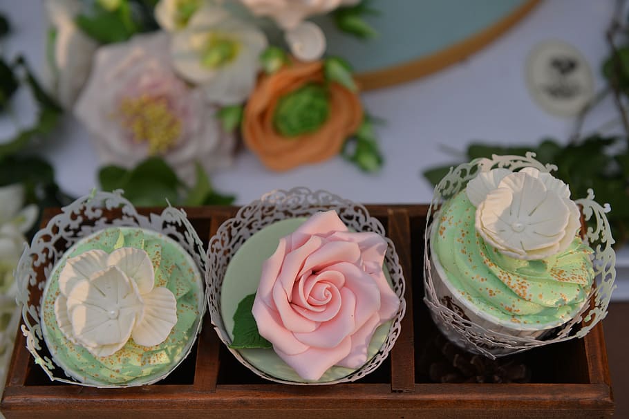 Cupcake, Dim Sum, no people, food and drink, indoors, sweet food HD wallpaper