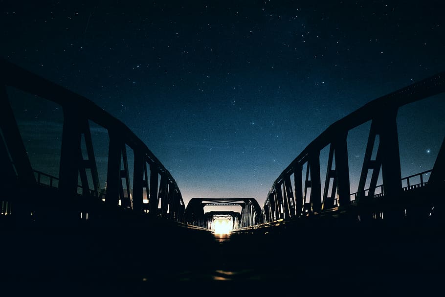 silhouette of gray metal bridge, black bridge during night, structure HD wallpaper