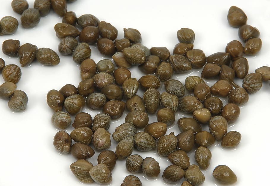 capers, vegetable, dressing, green, in vinegar, food, white background HD wallpaper
