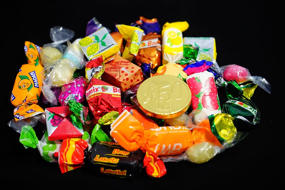 assorted-brand candy pack lot, hand made sweets, treat, confectionery, HD wallpaper