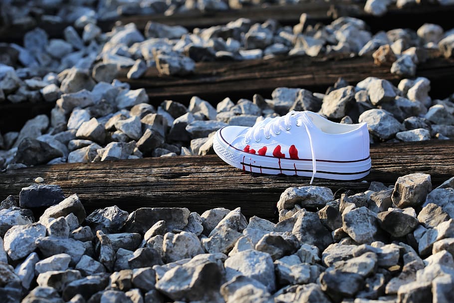 white low-top sneaker, stop teenager suicide, bloody sneaker on railway, HD wallpaper