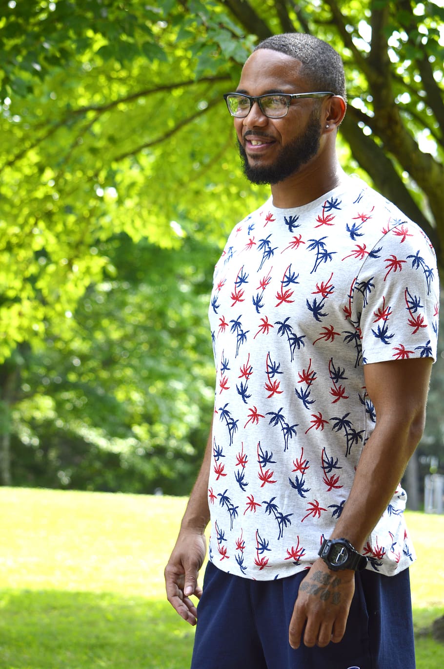 athletic, beard, branches, brown, brown-skinned, glasses, green HD wallpaper