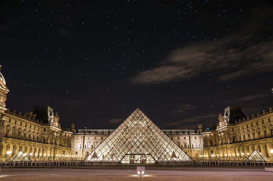 The Louvre, Paris, Louvre Museum during nighttime, architecture HD wallpaper