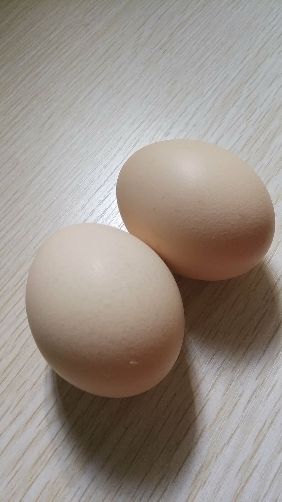 Two eggs. Яйцо. Яйцо куриное. Два яйца. Яйцо картинка.