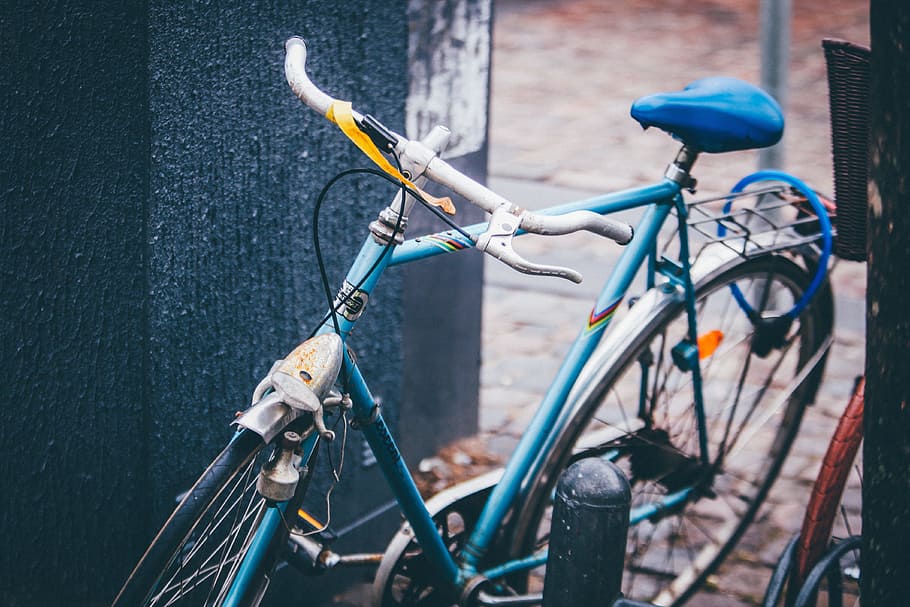 teal and silver dutch bike, bicycle, parked, urban, transport, HD wallpaper