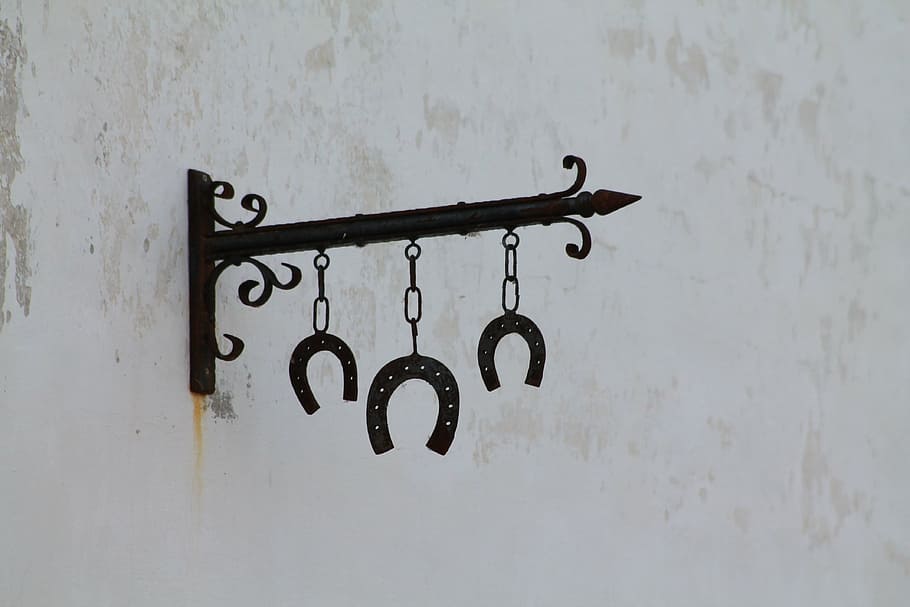horseshoe, smith, iron, wall - building feature, no people HD wallpaper
