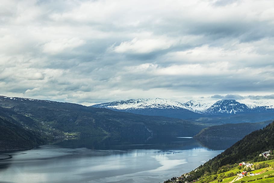 Landscape of River Near the Mountains, amazing, clouds, cloudy HD wallpaper