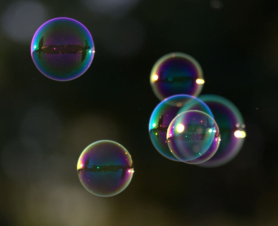 shallow focus photography of bubbles, soap, coloring, balloons