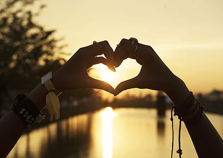 person doing heart hand sign, care, fun, hands, happiness, hipster HD wallpaper