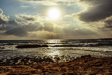 landscape shot of body of water under cloudy sky, sunset, sunshine HD wallpaper