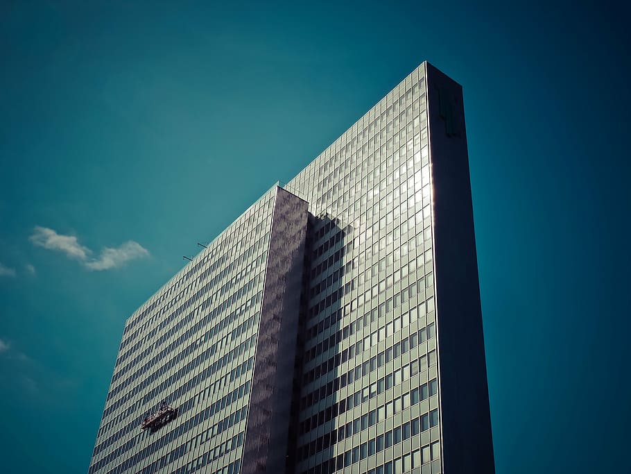 gray concrete high-rise building, architecture, modern, skyscraper, HD wallpaper