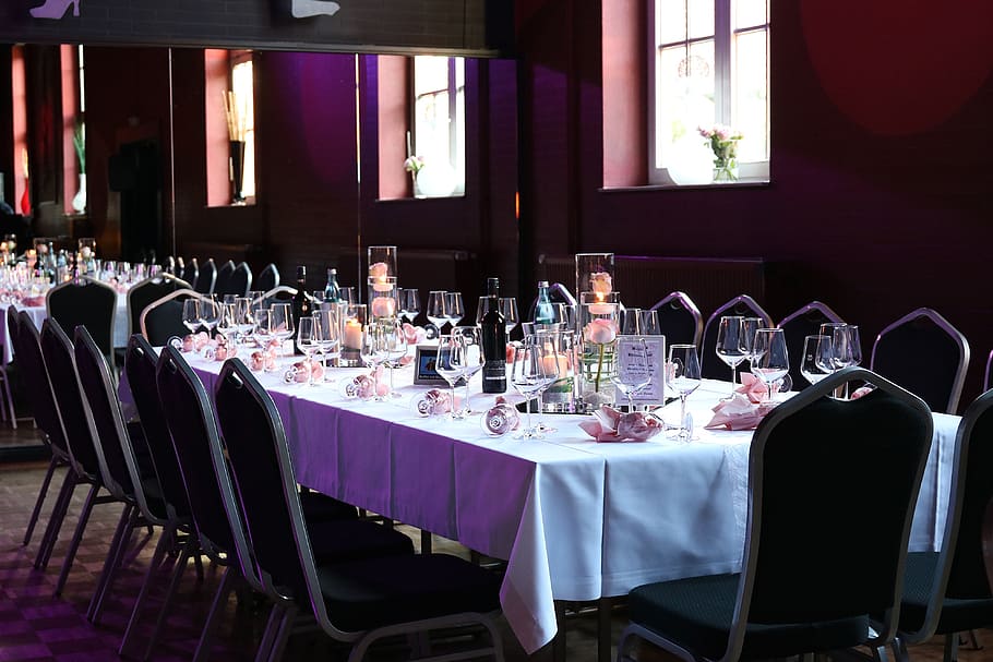 table, table decorations, food and drink, glass, tablecloth HD wallpaper