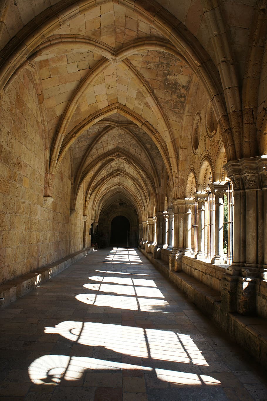 gallery, cloister, taragona, architecture, church, cathedral HD wallpaper