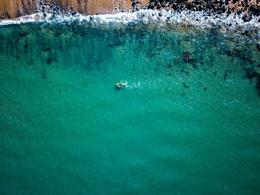 white boat on sea, aerial photography of green sea water at daytime HD wallpaper