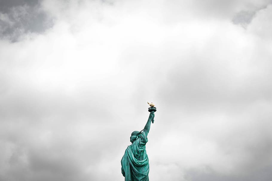 Statue of Liberty, cloud, cloudy, new york, nyc, wallpaper, cool wallpapers HD wallpaper