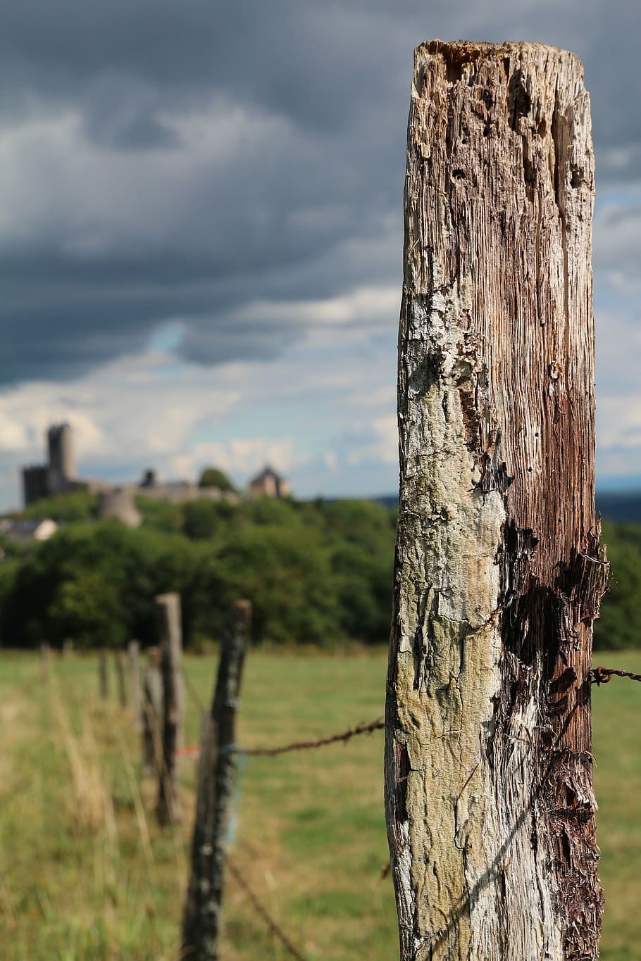 wood, pile, castle, old, weathered, clouds, forward, light HD wallpaper