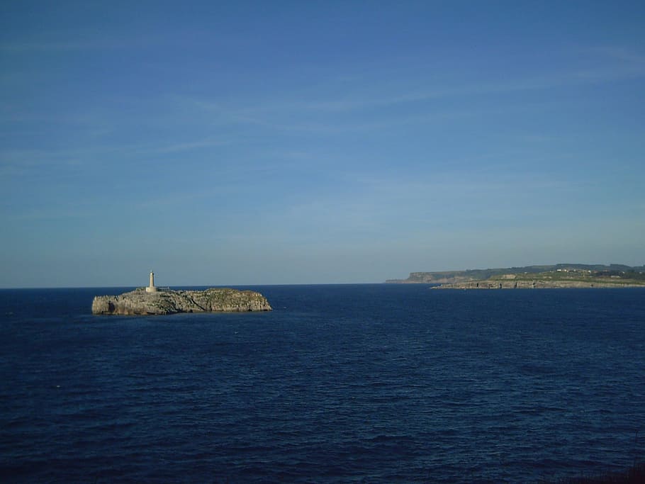 Island, Santander, Cantabria, island mouro, built structure