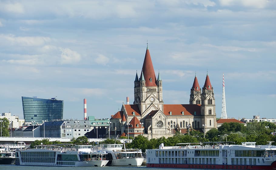 white and brown church near body of water and buildings, Vienna, Austria HD wallpaper