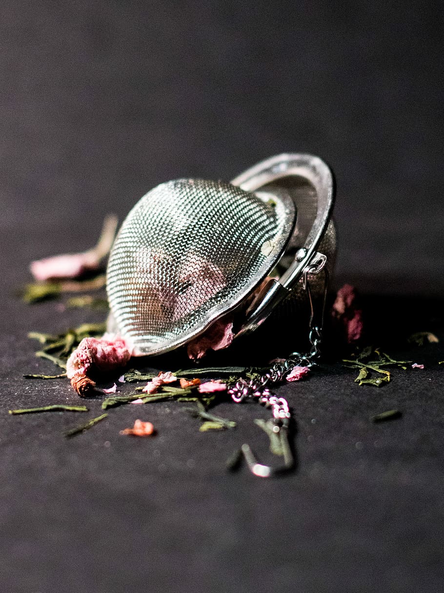 selective focus photography of round silver-colored accessory, silver tea container HD wallpaper