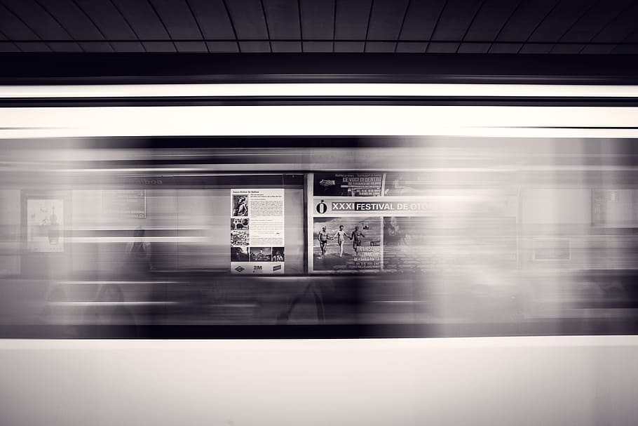 timelapse photograph of train, departure platform, subway, station platform HD wallpaper