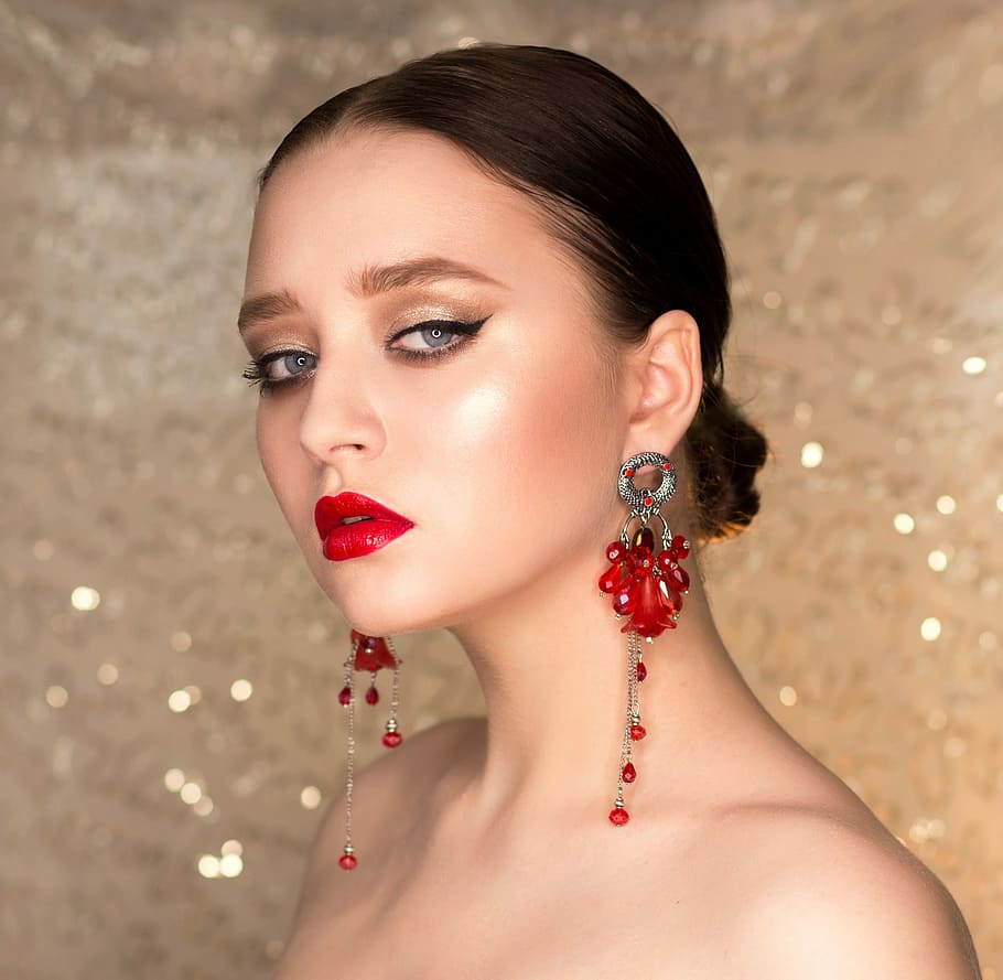 woman wearing red chandelier earrings, portrait, fashion, jewelry, HD wallpaper