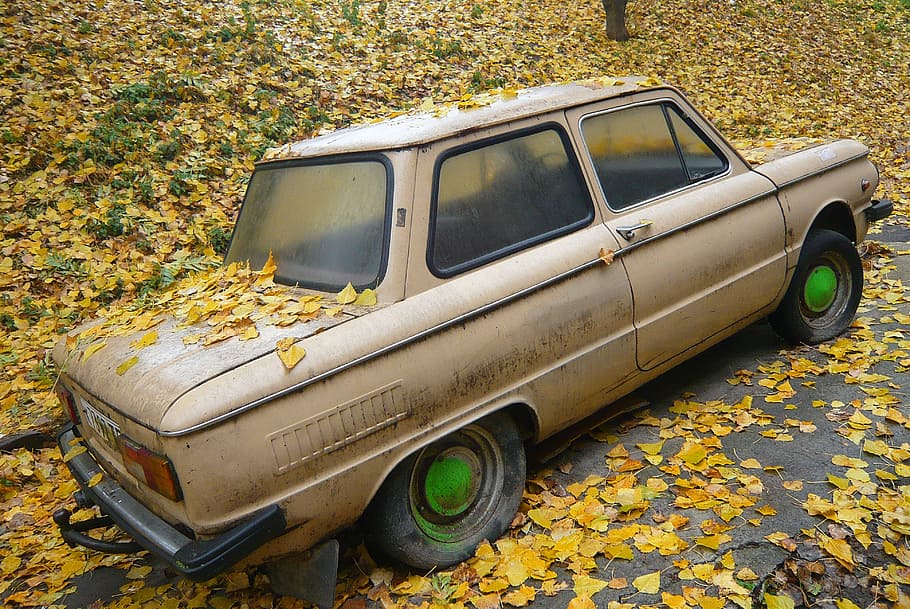 machine, cossack, old, autumn, nostalgia, yellow, warm, old car HD wallpaper