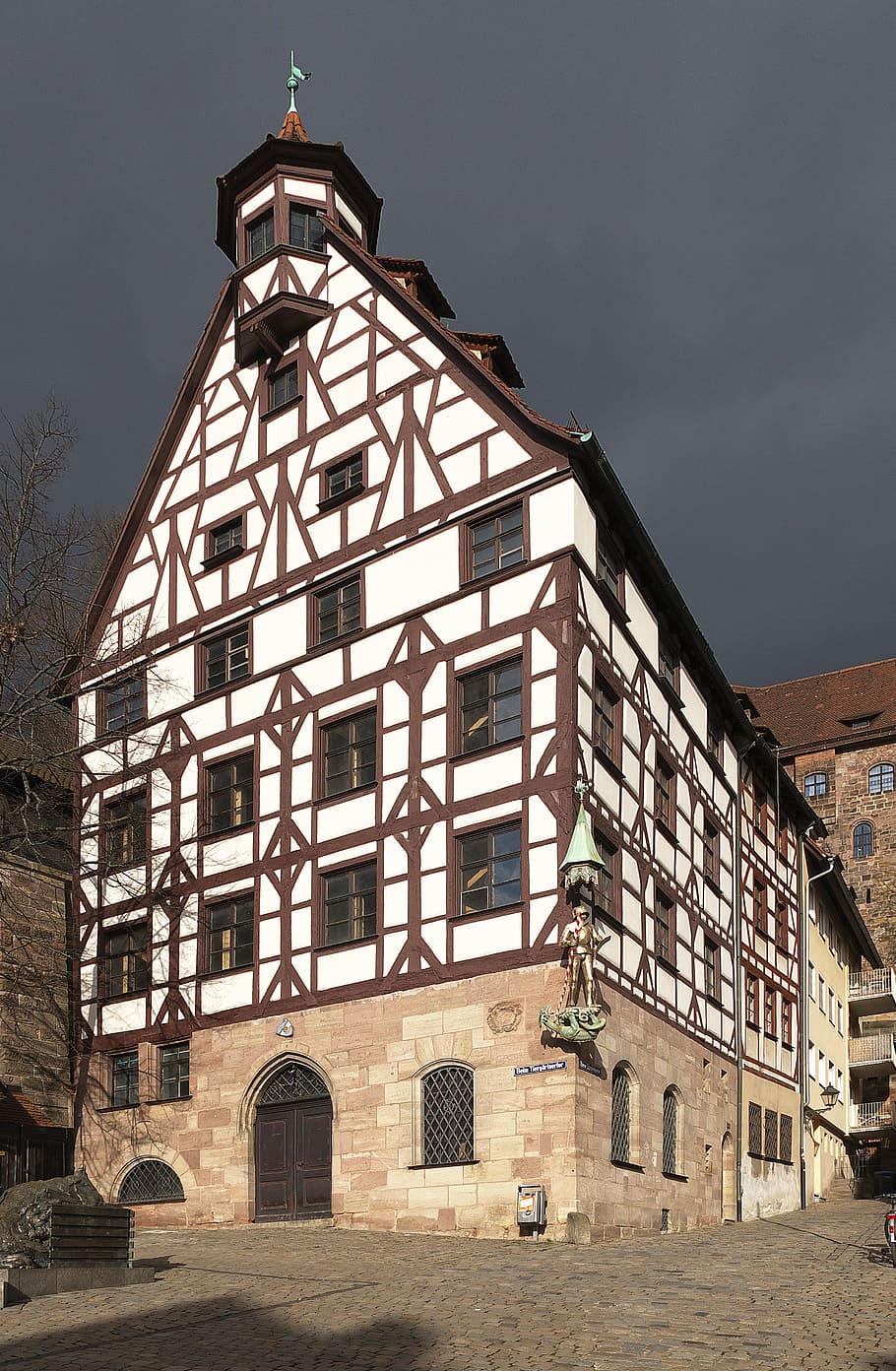 HD wallpaper: fachwerkhaus, historically, old town, building, roof