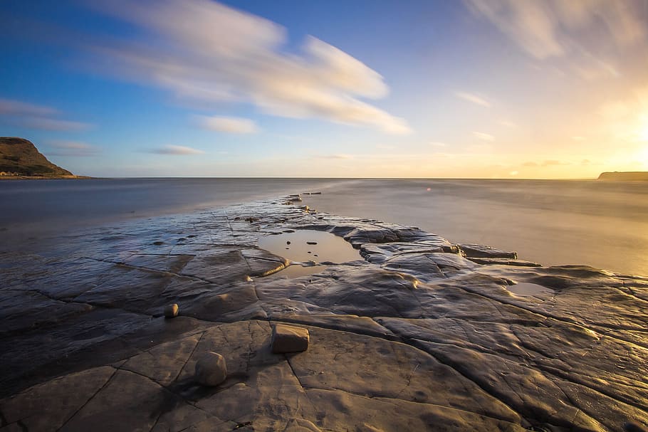body of water under cloudy sky, dorset, bay, sunset, coast HD wallpaper