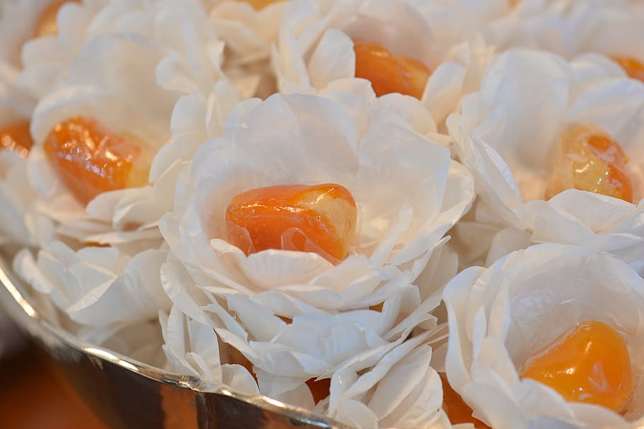 candy, marriage, table, freshness, close-up, no people, indoors HD wallpaper