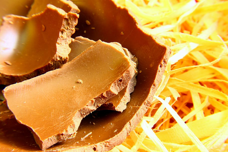 chocolate bars, chocolate eggs, cocoa, easter, easter egg, milk chocolate HD wallpaper
