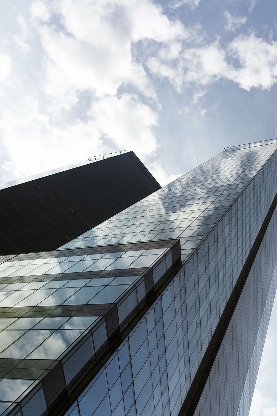 architecture, building, cityscape, clouds, contemporary, futuristic HD wallpaper