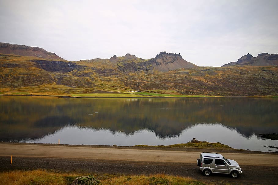 road, path, lake, water, car, vehicle, reflection, mountain HD wallpaper