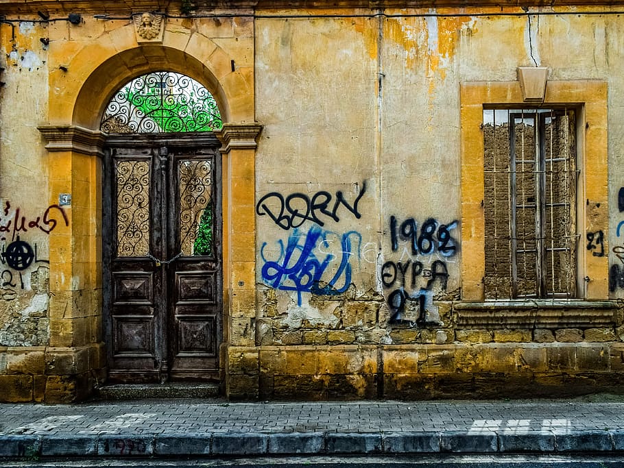 door, window, wall, architecture, old, house, gate, entrance HD wallpaper