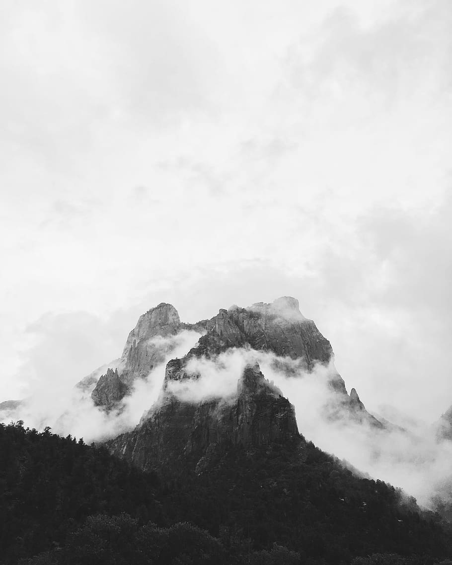 mountain under white cloud during daytime, cloud covered mountain photography HD wallpaper