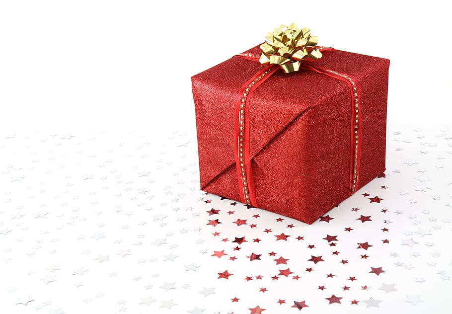 red gift box on white surface, birthday, celebration, christmas, HD wallpaper