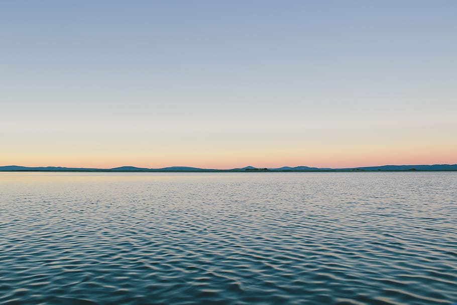 body of water at daytime, blue, sky, sunset, lake, ripples HD wallpaper