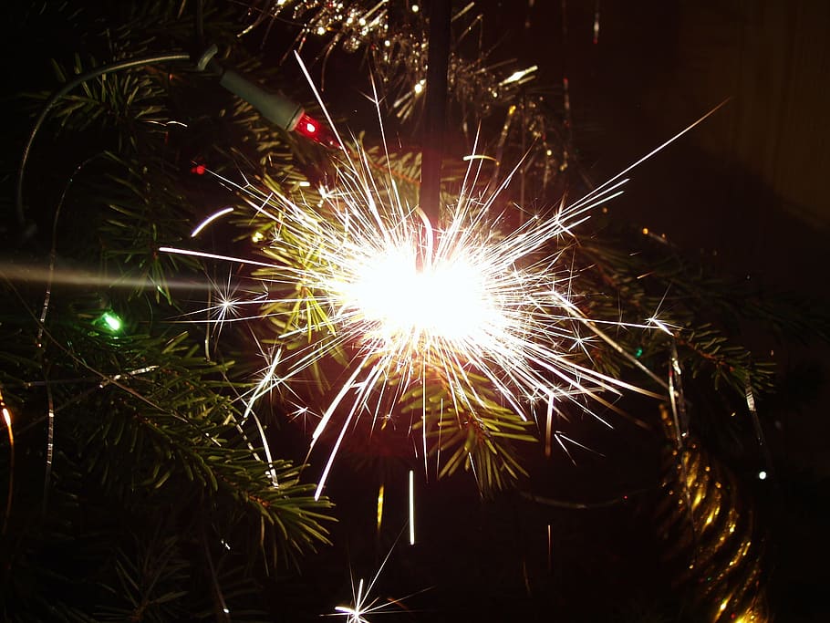 Sparkler, Light, Glow, celebration, firework display, firework - man made object HD wallpaper