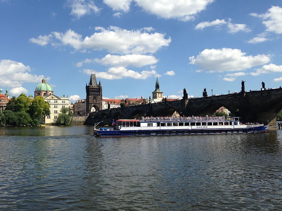 steamer, prague, vltava, river, charles bridge, water, built structure HD wallpaper