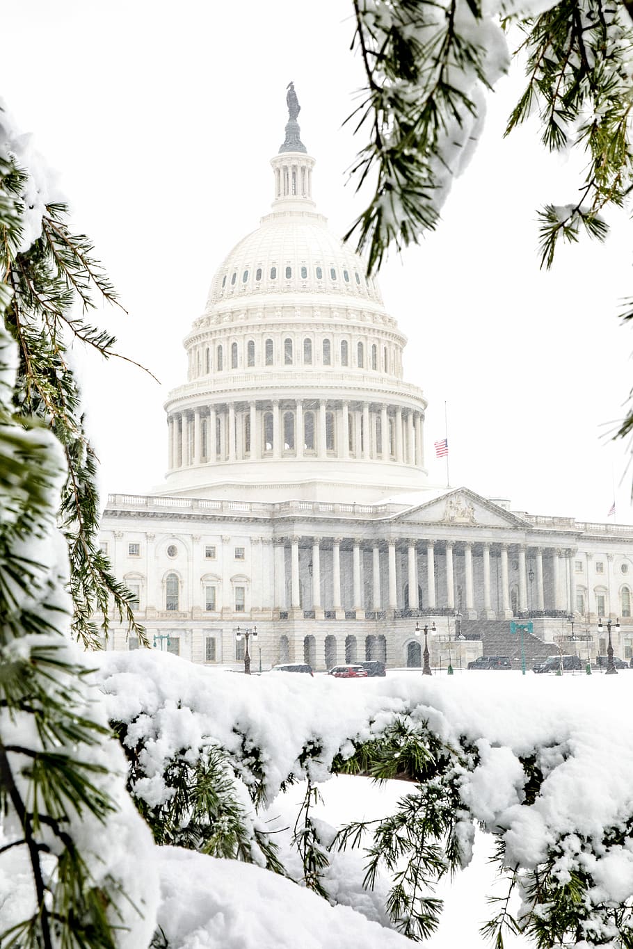 white house under cloudy sky, white dome building covered with snow HD wallpaper