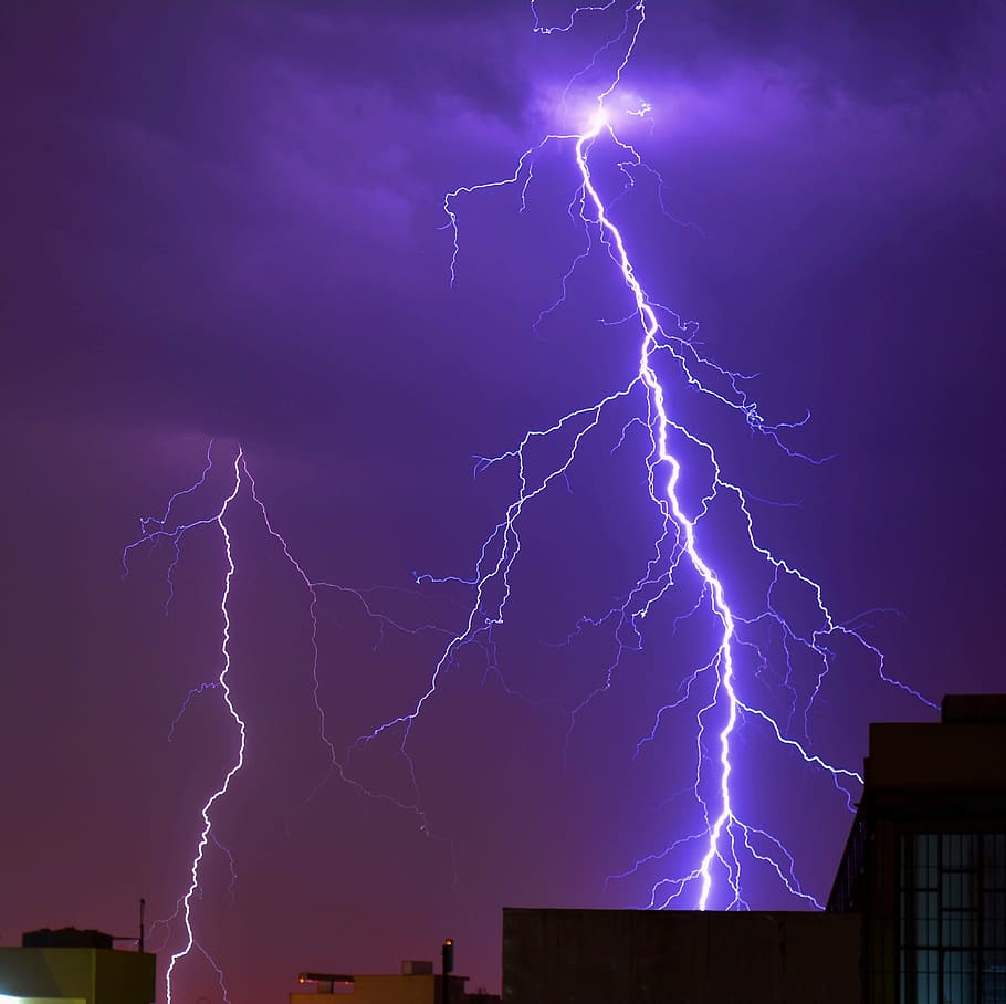 Thunder Striking a Building Photo, bright, clouds, colors, dangerous, HD wallpaper