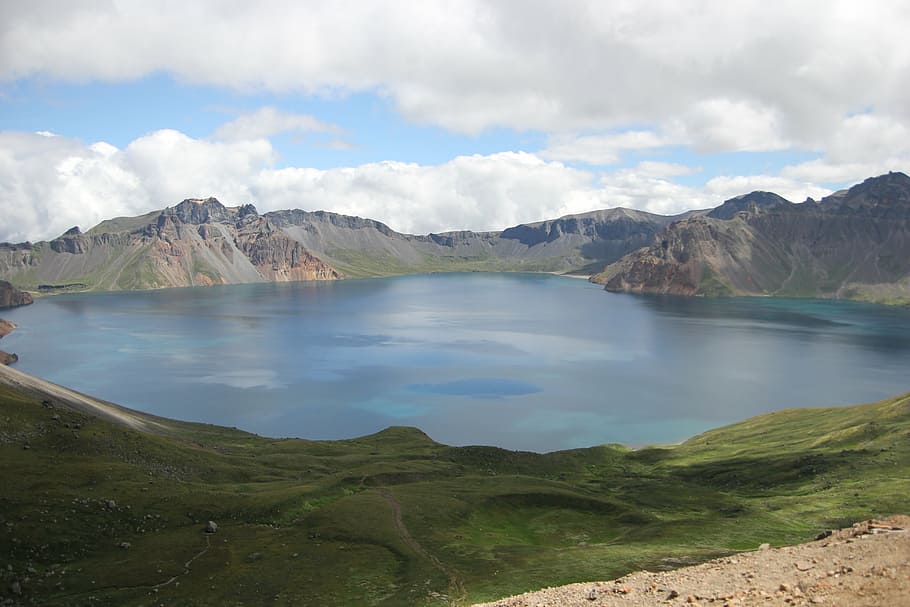 photo of lake between mountain, mt paektu, the heavens and the earth, HD wallpaper