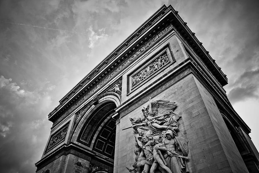 Arc de Triumphe, grayscale photography of torii gate, building HD wallpaper