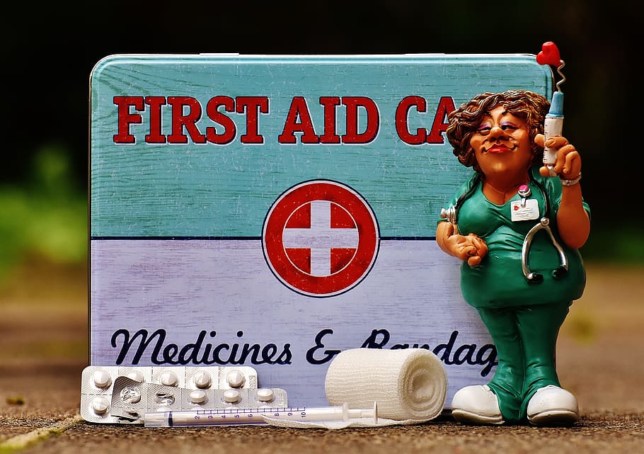 green and white first aid case, nurse, funny, box, tin can HD wallpaper