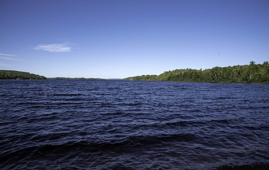 Landscape and waters of Lake Michigamme at Van Riper State Park, Michigan, HD wallpaper