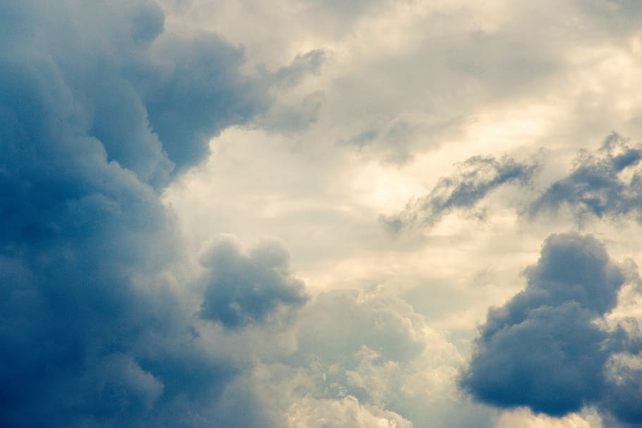 clouds, the sky, blue, yellow, storm, beauty in nature, cloud - sky HD wallpaper