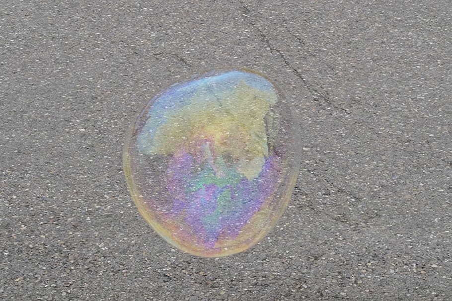 soap bubble, float, asphalt, transient, shimmer, airy, ease HD wallpaper