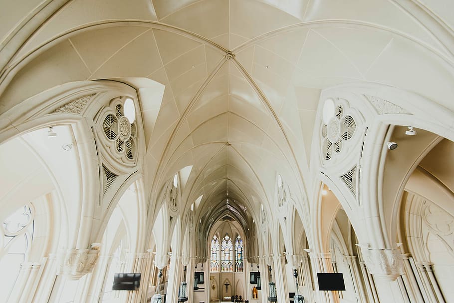 architectural photography of cathedral, white interior inside the cathedral HD wallpaper