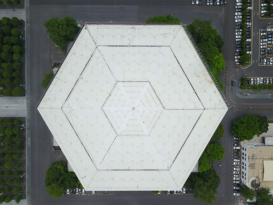 aerial photography of building top, top view of hexagonal white concrete building HD wallpaper