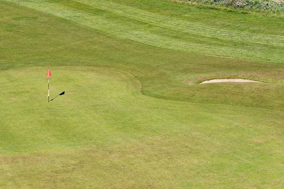 golf, golf green, flag, bunker, sport, grass, course, recreation HD wallpaper