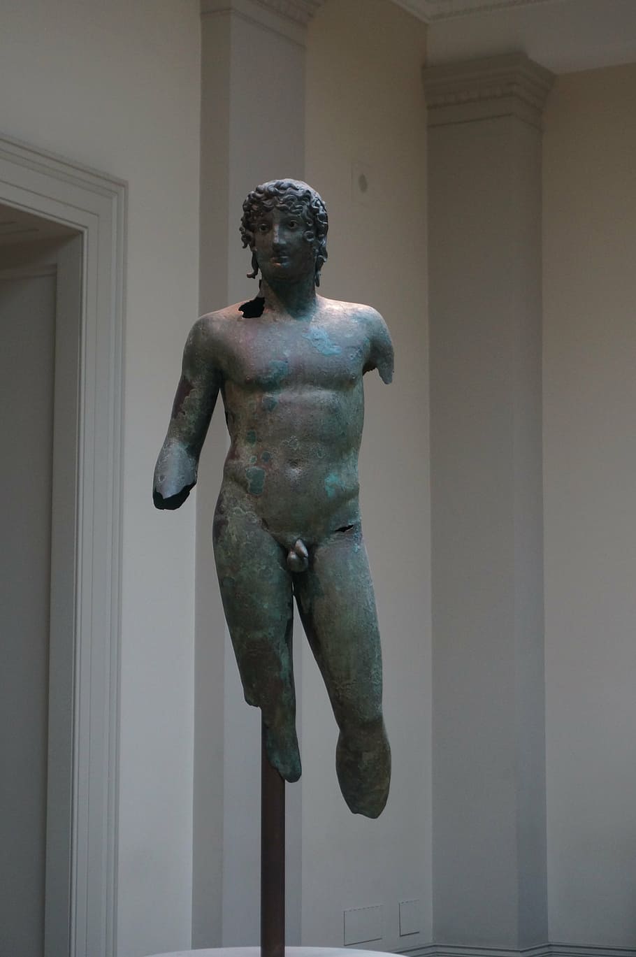 statue, arm, museum, human representation, sculpture, art and craft HD wallpaper